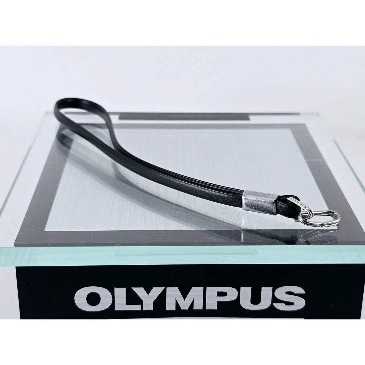 [Pre-owned] Olympus Pen S EE2 EE3 EES-2 Original Wrist Strap — Near MINT — Japan #3006