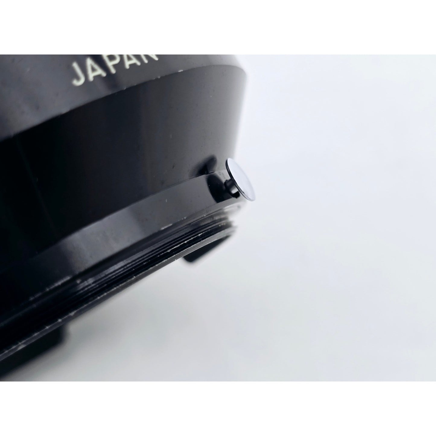 [Pre-owned] Genuine Nikon F Nikkor Metal Lens Hood for 50mm f/1.4 — Near MINT — Japan #4457
