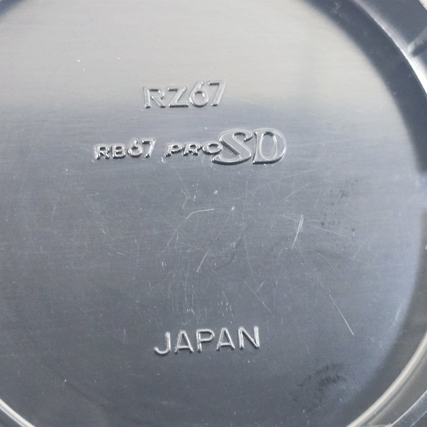 [Pre-owned] Genuine Mamiya RZ67 RB67 Pro SD Lens Cap for 67 Series — Near Mint — Japan #5277