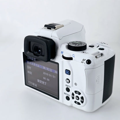 [Pre-owned] Pentax K-r White 12.4MP Digital SLR Camera Body — Near Mint — Japan #5529