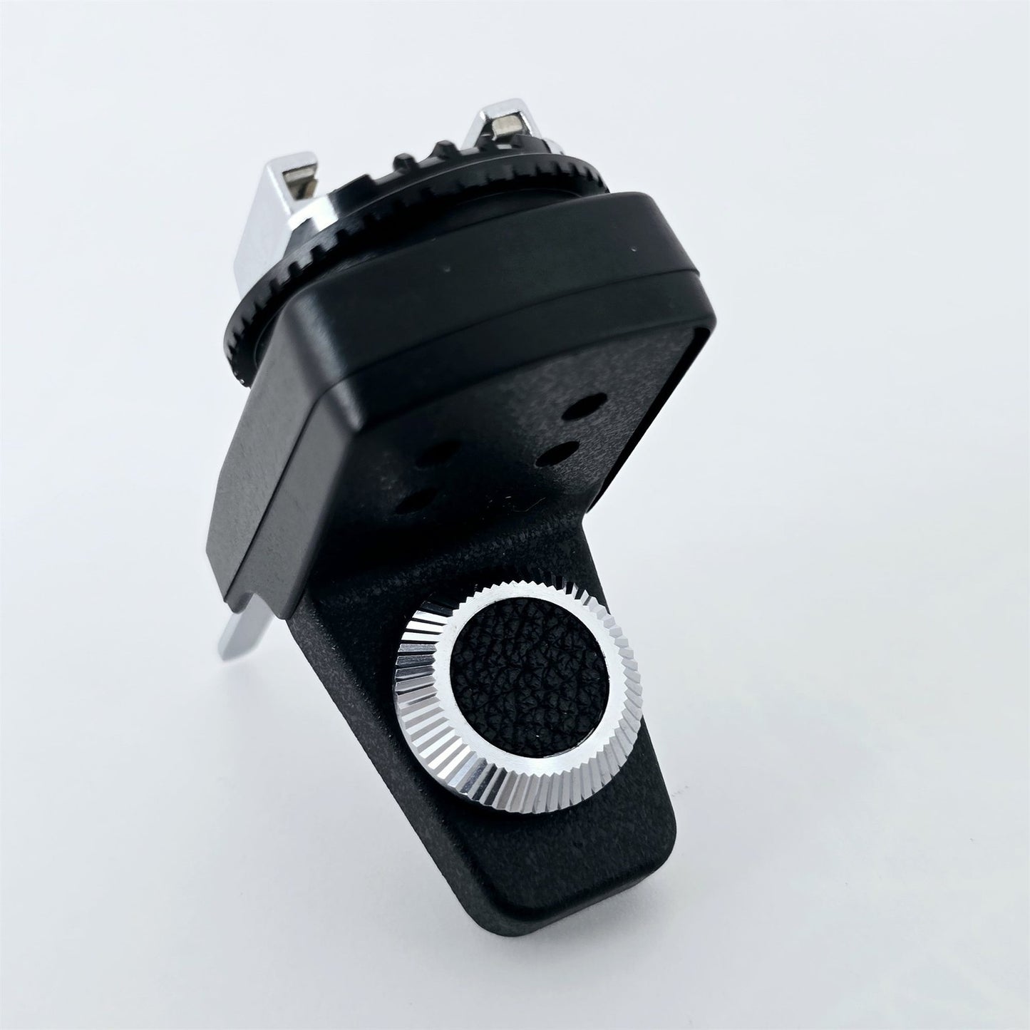 [Pre-owned] Nikon AS-7 Flash Strobe Coupler Adapter for F3 — Top Mint — Japan #5357
