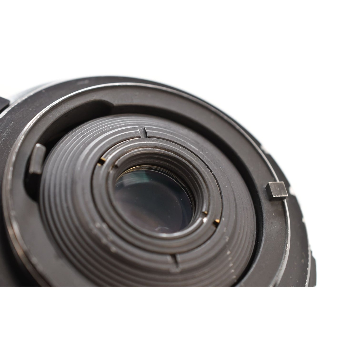 [Pre-owned] Pentax SMC Super-Multi-Coated Takumar 28mm f3.5 MF Lens M42 — Near MINT — Japan #2336