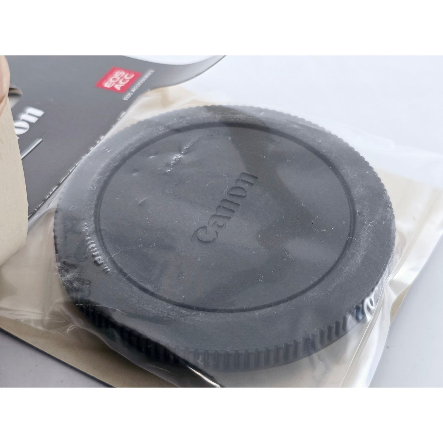 [Pre-owned] Canon R-F-5 Camera Cover Body Cap for EOS R50 R100 R5c R6 — Unopened — Japan #3890