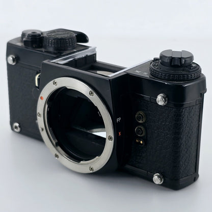 [Pre-owned] Pentax LX 35mm SLR Film Camera Body (Black) — For Parts or Repair — Japan #5744