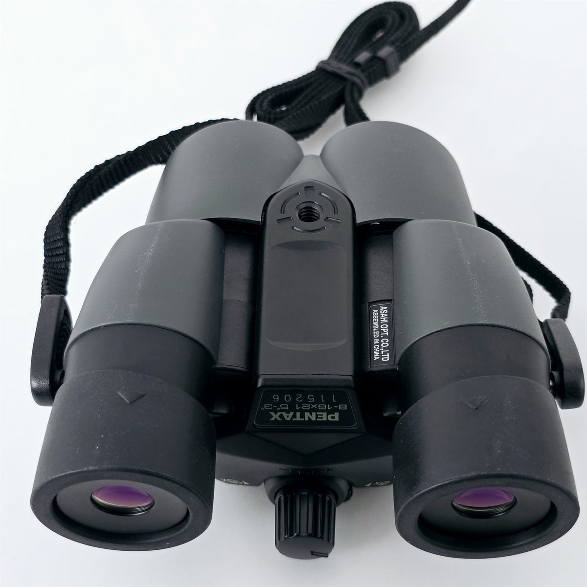 [Pre-owned] Pentax UCF Compact 8-16x21 Zoom Binoculars (Gray) — Near Mint — Japan #5543