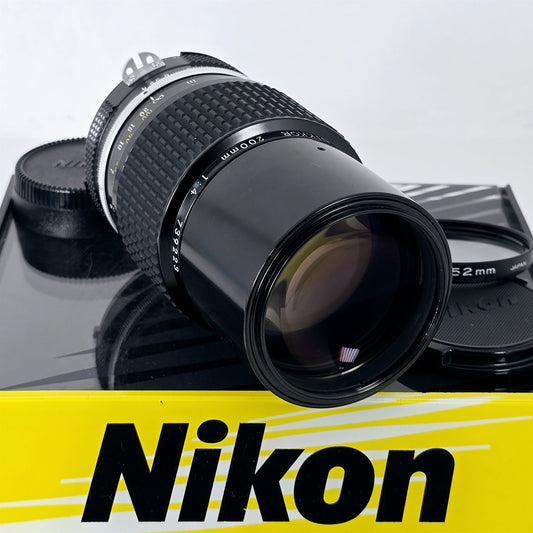 [Pre-owned] Nikon Ai Nikkor 200mm F4 MF Telephoto Lens — Near Mint+++ — Japan #5779