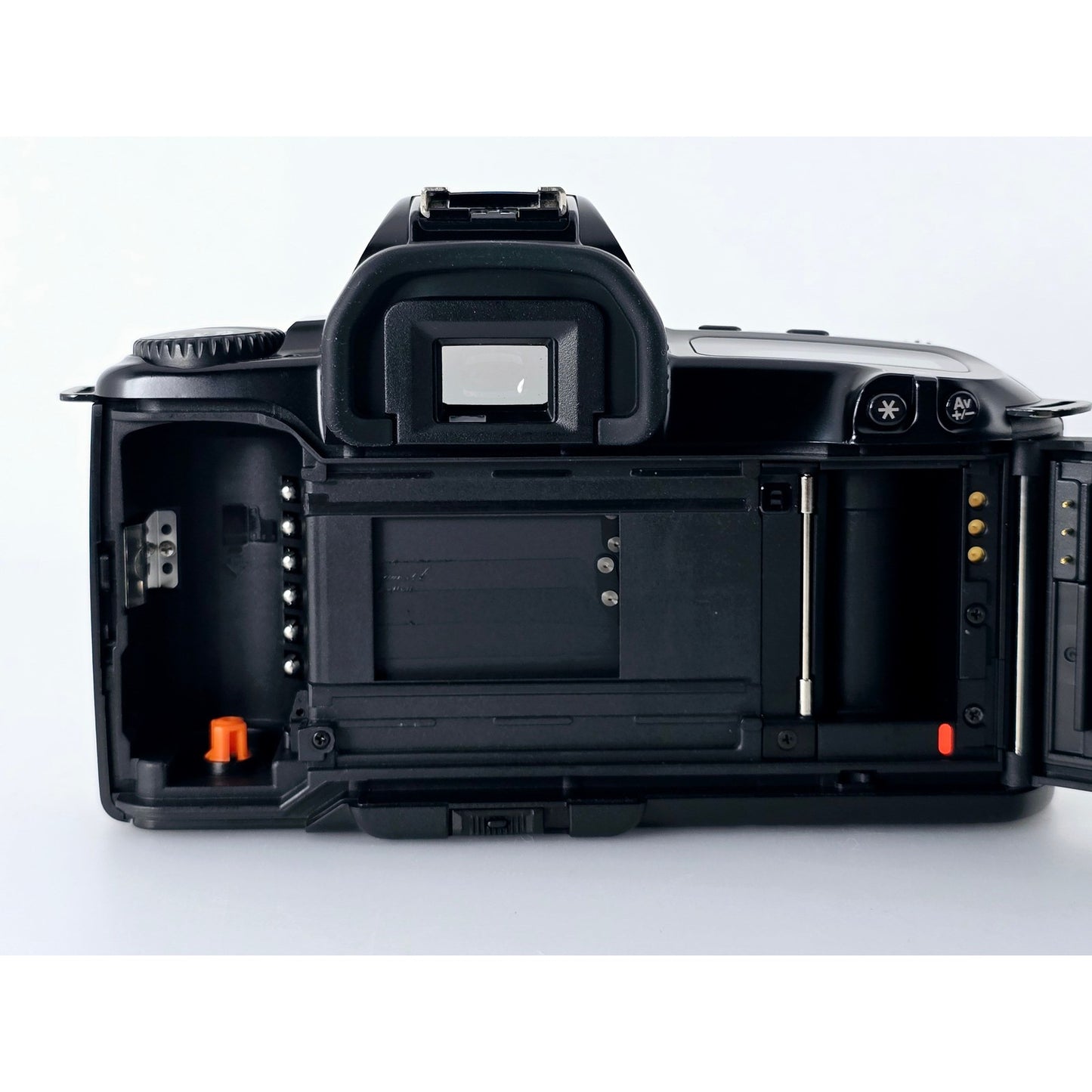 [Pre-owned] Canon EOS Kiss (Rebel XS/500) 35mm Film Camera Body Only — MINT — Japan #3901