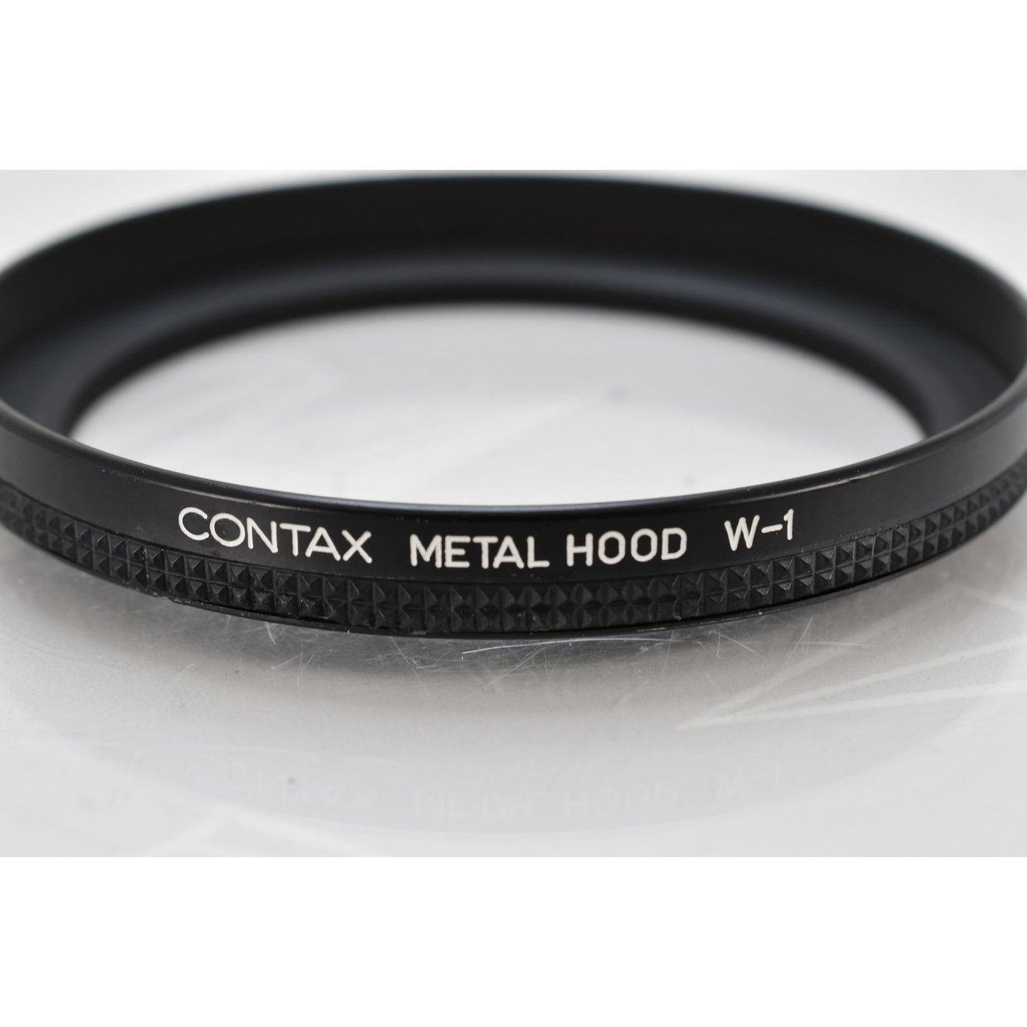 [Pre-owned] Contax Metal Hood W-1 82mm — Near MINT — Japan #2006