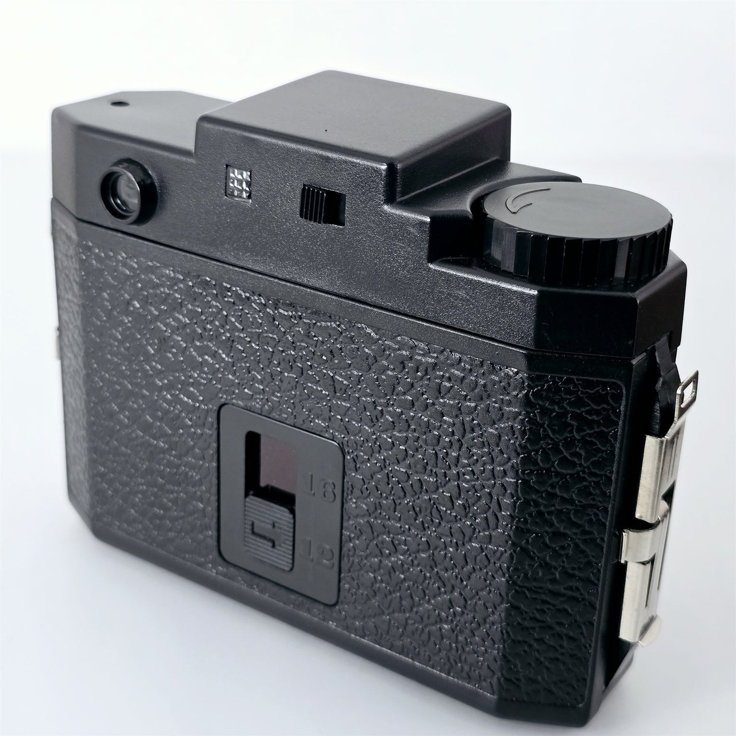 [Pre-owned] Holga 120 FN Medium Format Film Camera Black — Top Mint — Japan #5542