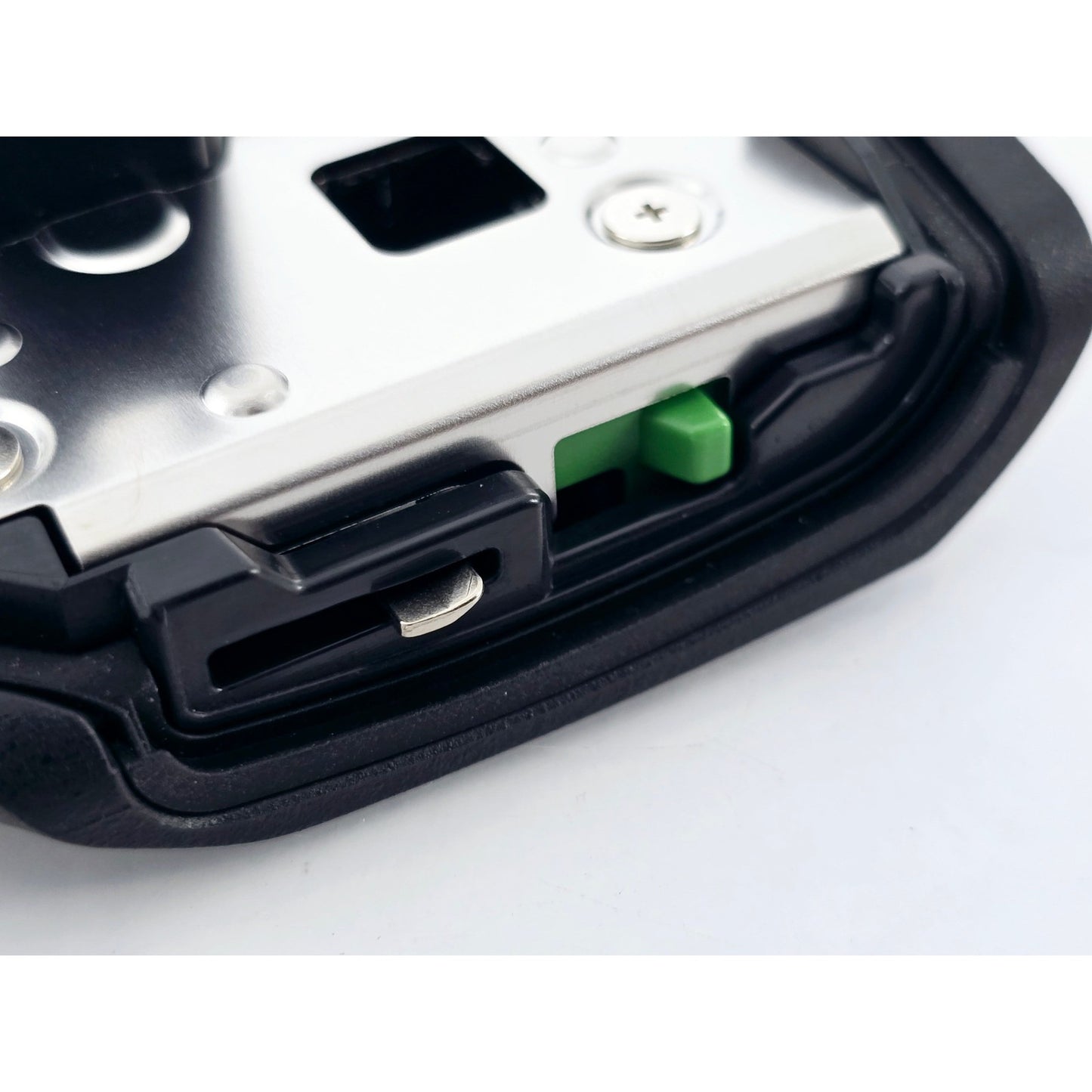 [Pre-owned] Nikon BL-6 Battery Chamber Cover for D6 D5 D4S D4 — Unused — Japan #3513