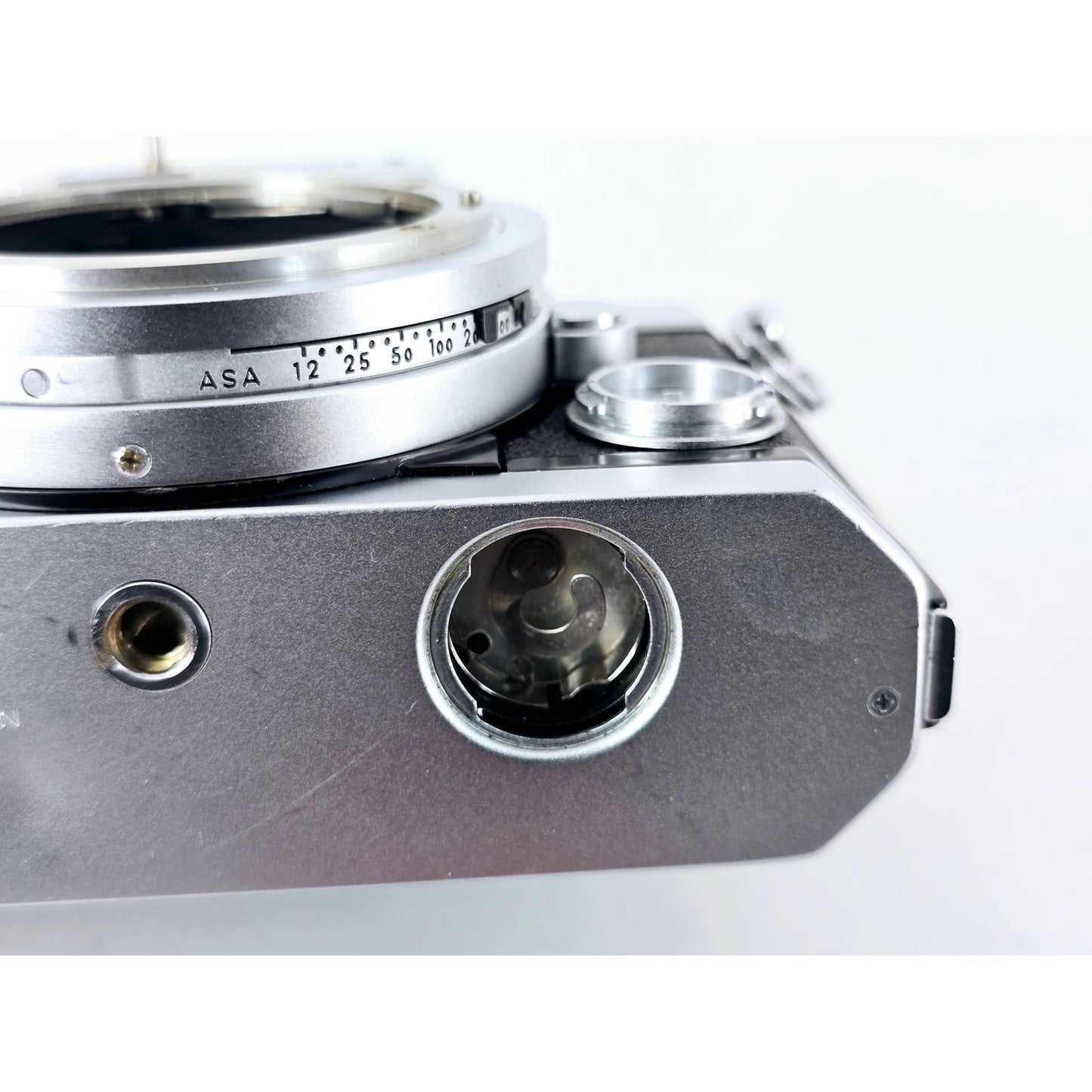 [Pre-owned] Nikon Nikomat FTN 35mm Film SLR Camera Body — Near MINT — Japan #3989