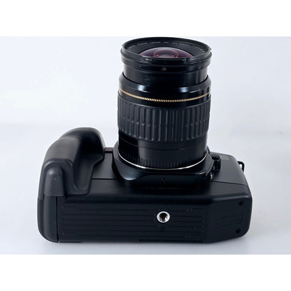 [Pre-owned] Canon EOS 650 35mm Film Camera with EF 28-80mm f/3.5-5.6 II AF Lens — Near MINT — Japan #3900