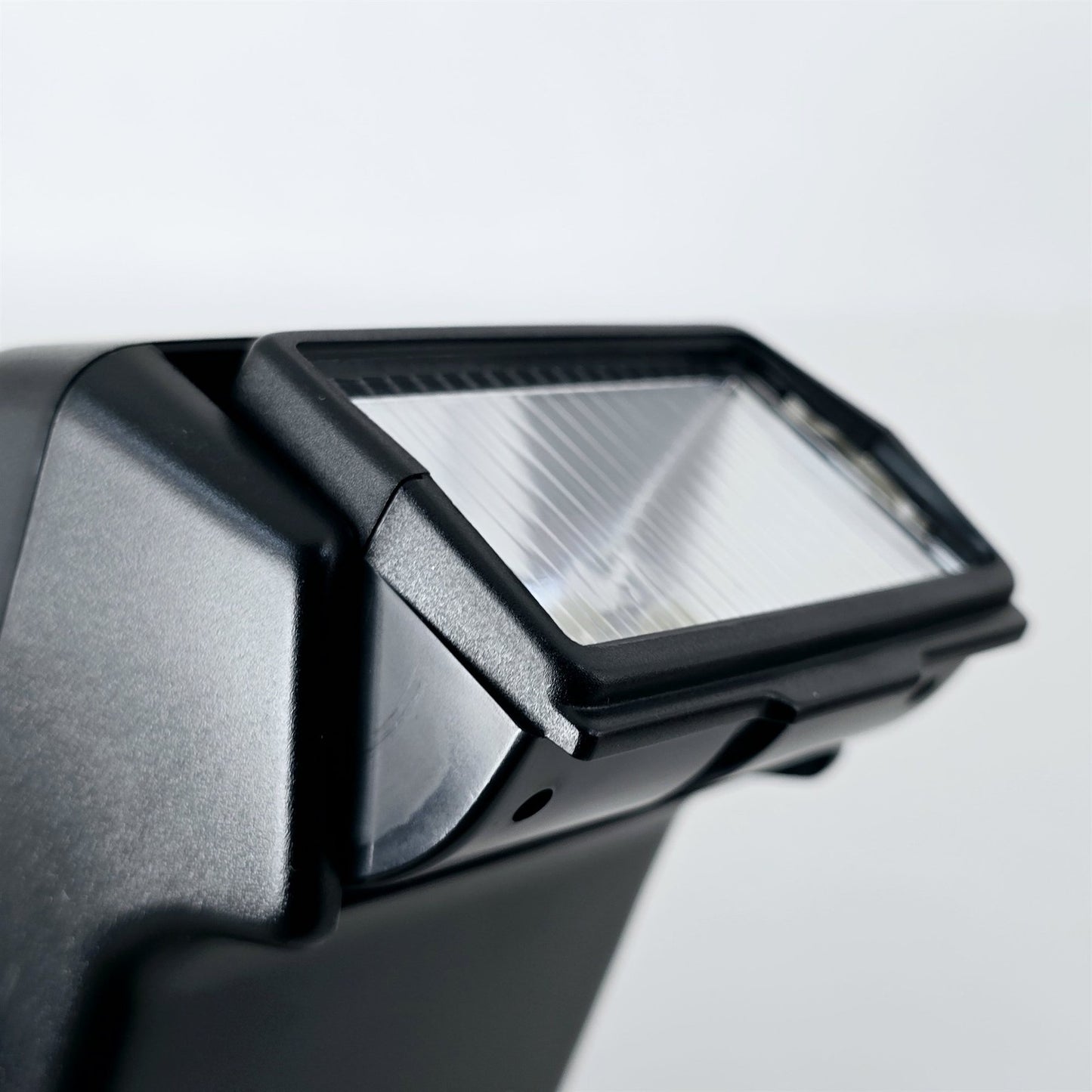 [Pre-owned] Contax TLA30 Shoe Mount Flash for G1 G2 139 169 RTS III — Mint — Japan #5430