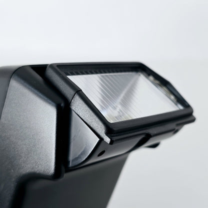 [Pre-owned] Contax TLA30 Shoe Mount Flash for G1 G2 139 169 RTS III — Mint — Japan #5430