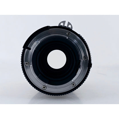 [Pre-owned] Nikon Ai Nikkor 200mm F4 Telephoto MF Lens — Near MINT — Japan #3636