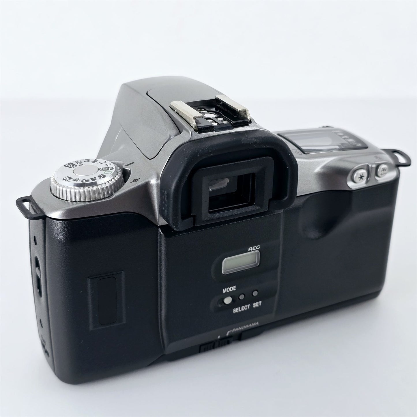 [Pre-owned] Canon EOS Kiss III L 35mm AF SLR Film Camera Body — Mint — Japan #5437
