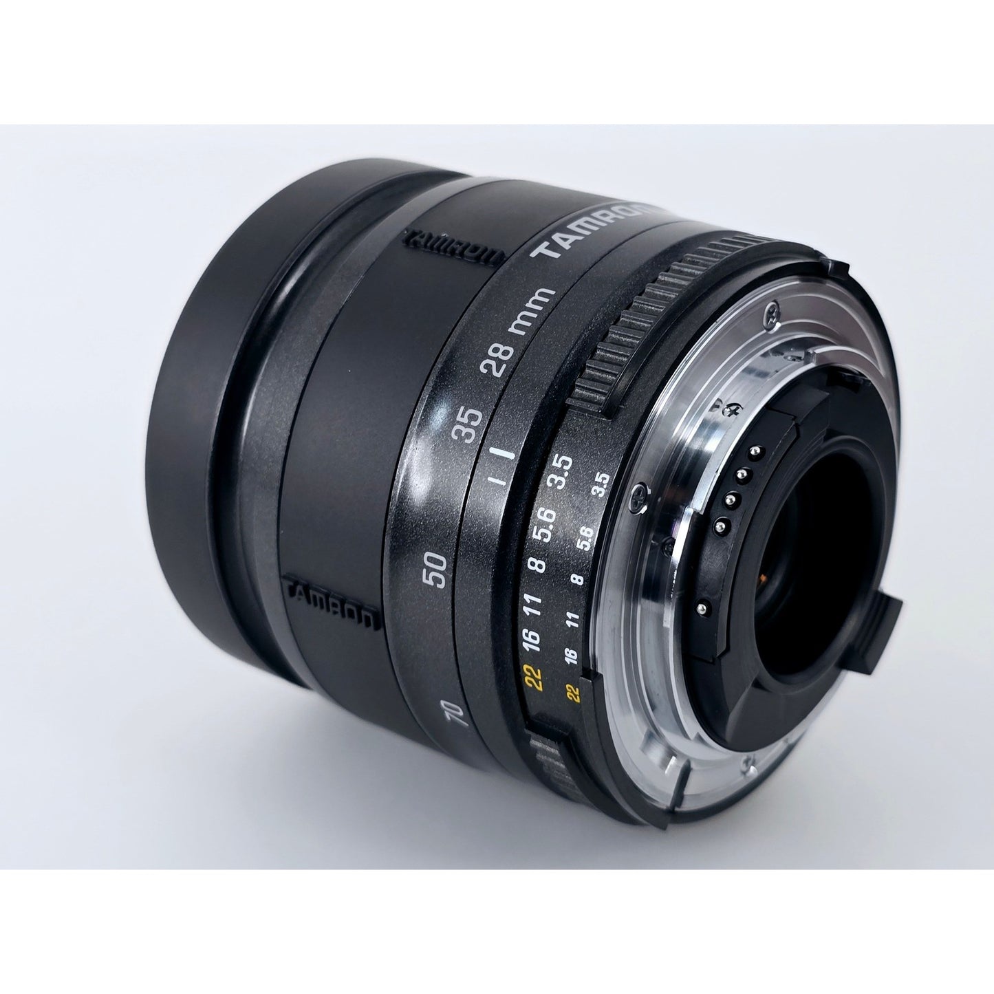 [Pre-owned] Tamron 259DN AF 28-70mm F3.5-4.5 Lens for Nikon F — Near MINT — Japan #4695