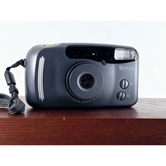 [Pre-owned] Fuji Zoom Cardia Supreme Point & Shoot Film Camera — Near MINT+++ — Japan #3948