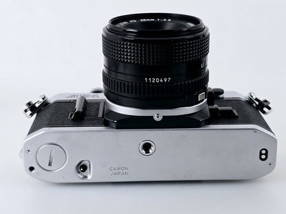 [Pre-owned] Canon AE-1 SLR Film Camera with New FD 28mm f2.8 Lens — Near Mint — Japan #4900