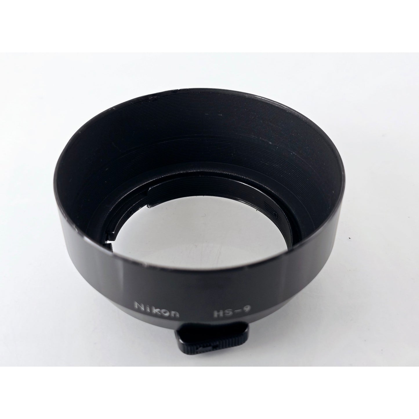 [Pre-owned] Nikon HS-9 Metal Lens Hood for Ai-s 50mm f1.4 f1.8 — Near MINT — Japan #2924