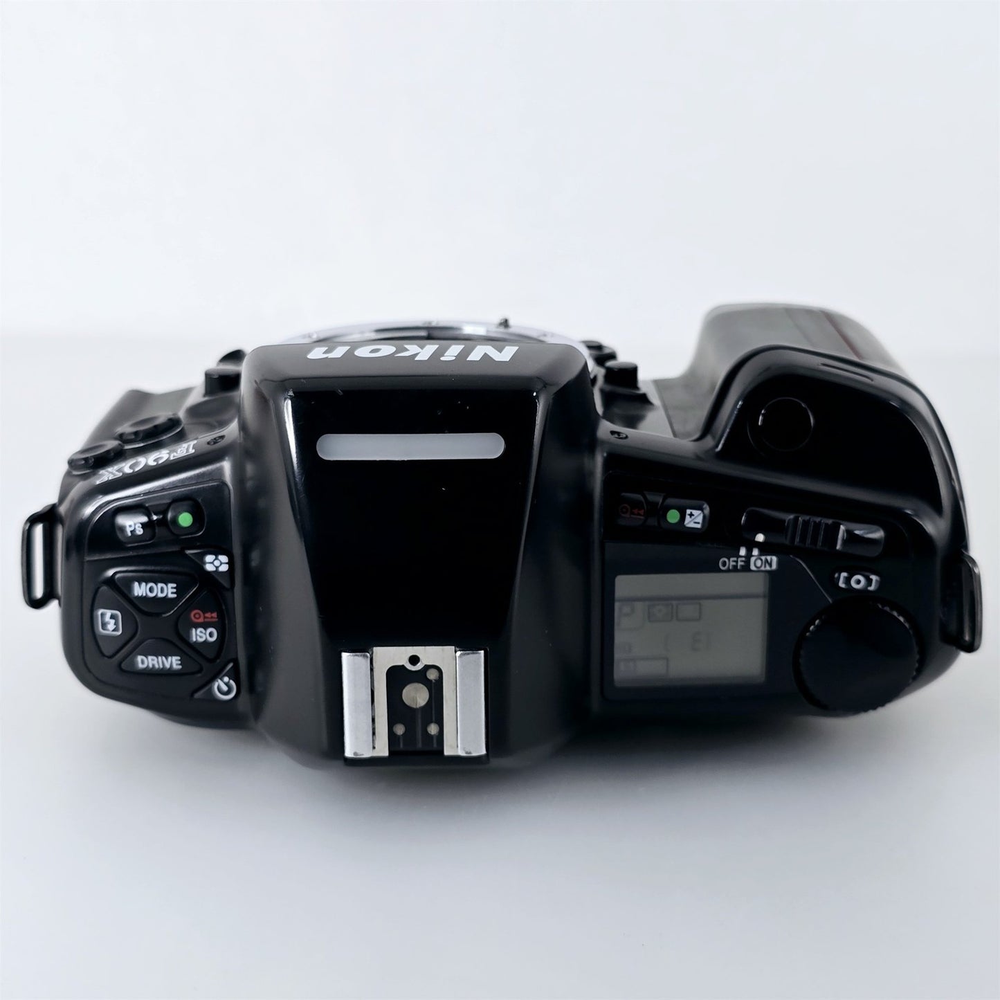 [Pre-owned] Nikon F90X / N90s SLR 35mm Film Camera Body (Black) — Near Mint — Japan #5512