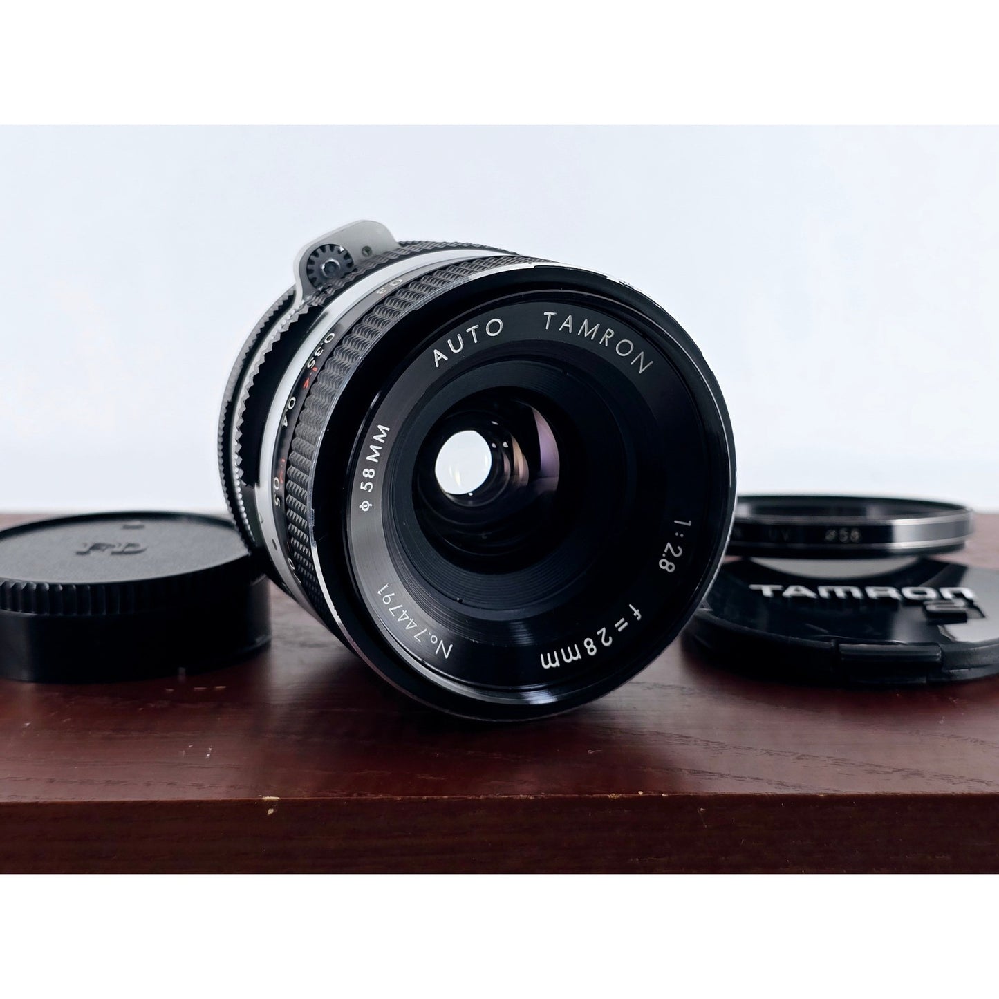 [Pre-owned] Tamron Auto 28mm F2.8 Wide Angle MF Lens for Canon — Near MINT — Japan #3427