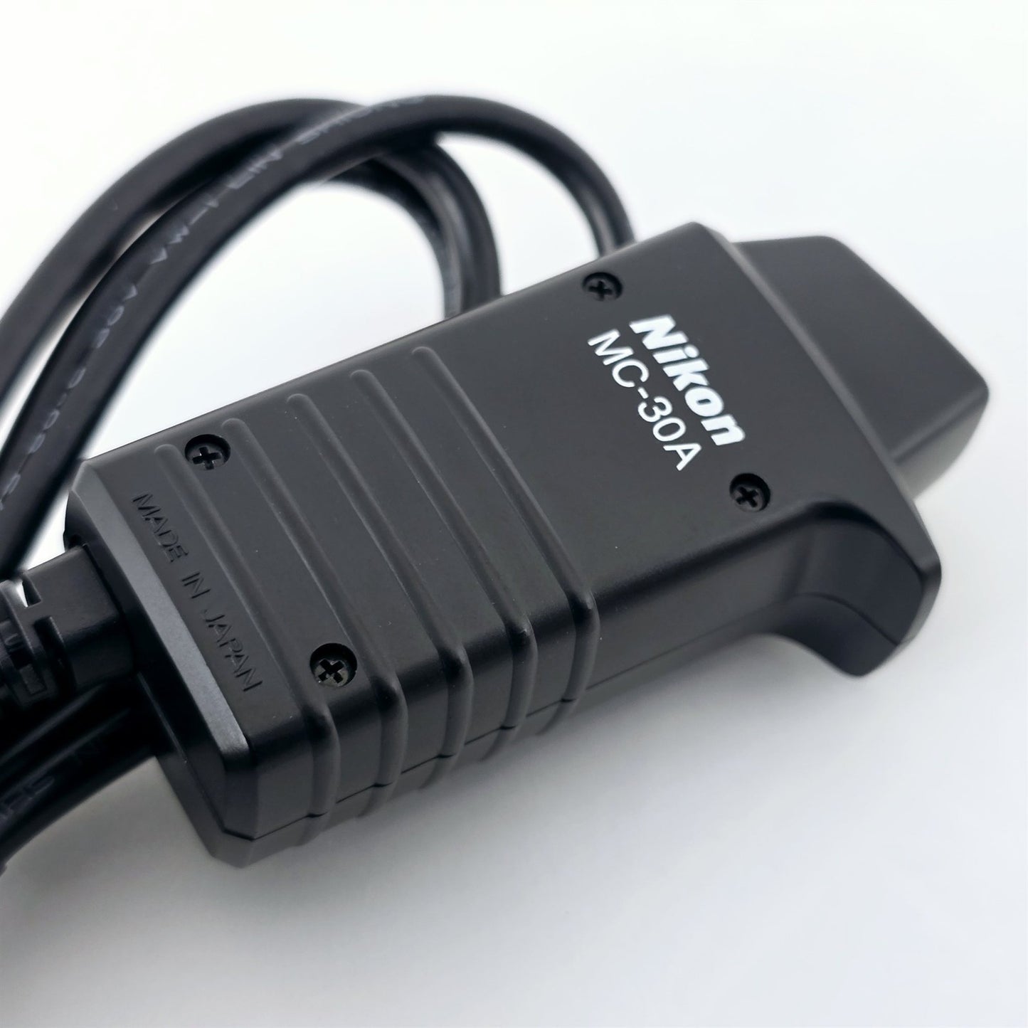 [Pre-owned] Nikon MC-30A Remote Shutter Release Cable for Z8 Z9 D5 D6 — Top Mint — Japan #5388