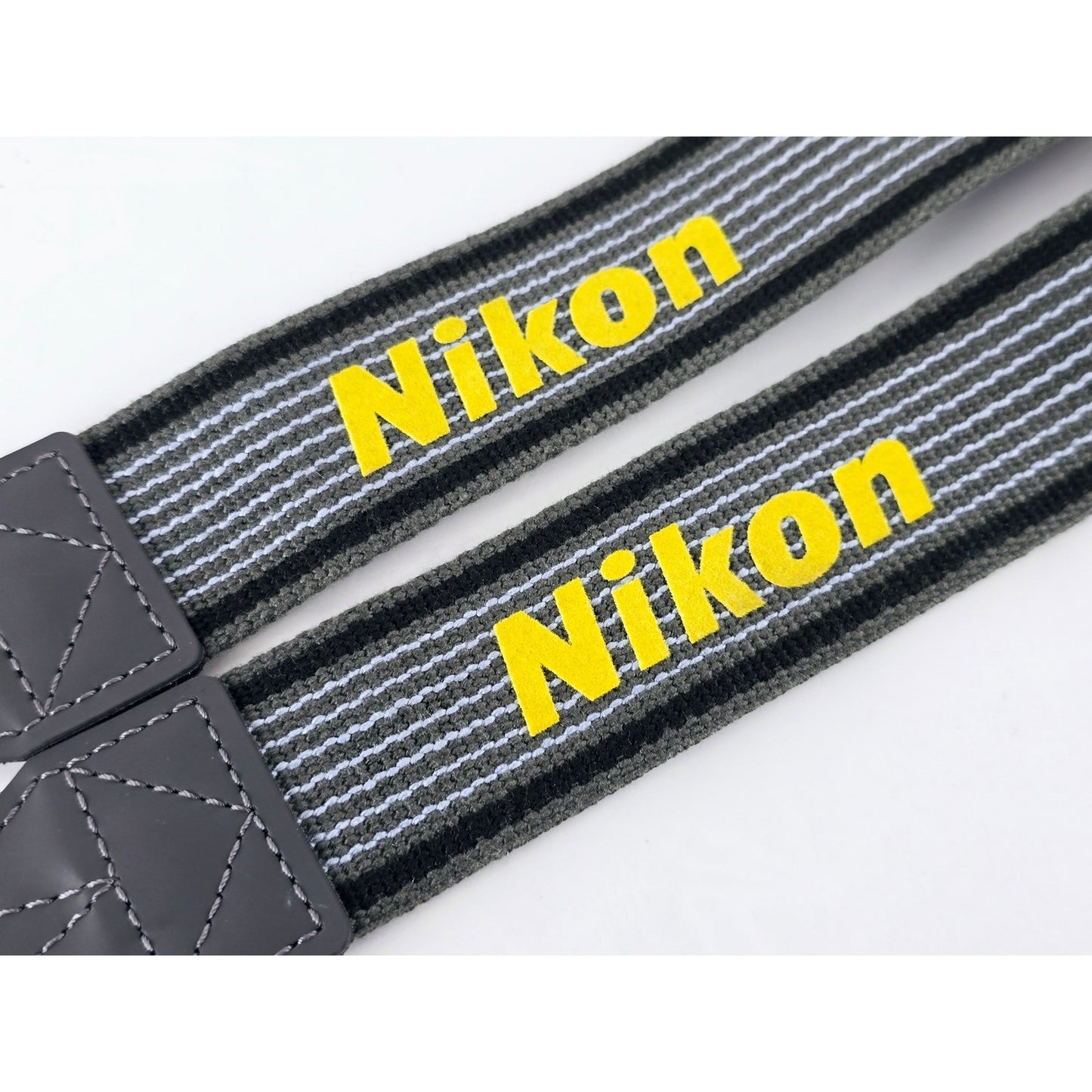 [Pre-owned] Nikon Genuine Camera Neck Strap 1.5in (3.8cm) — MINT — Japan #3014