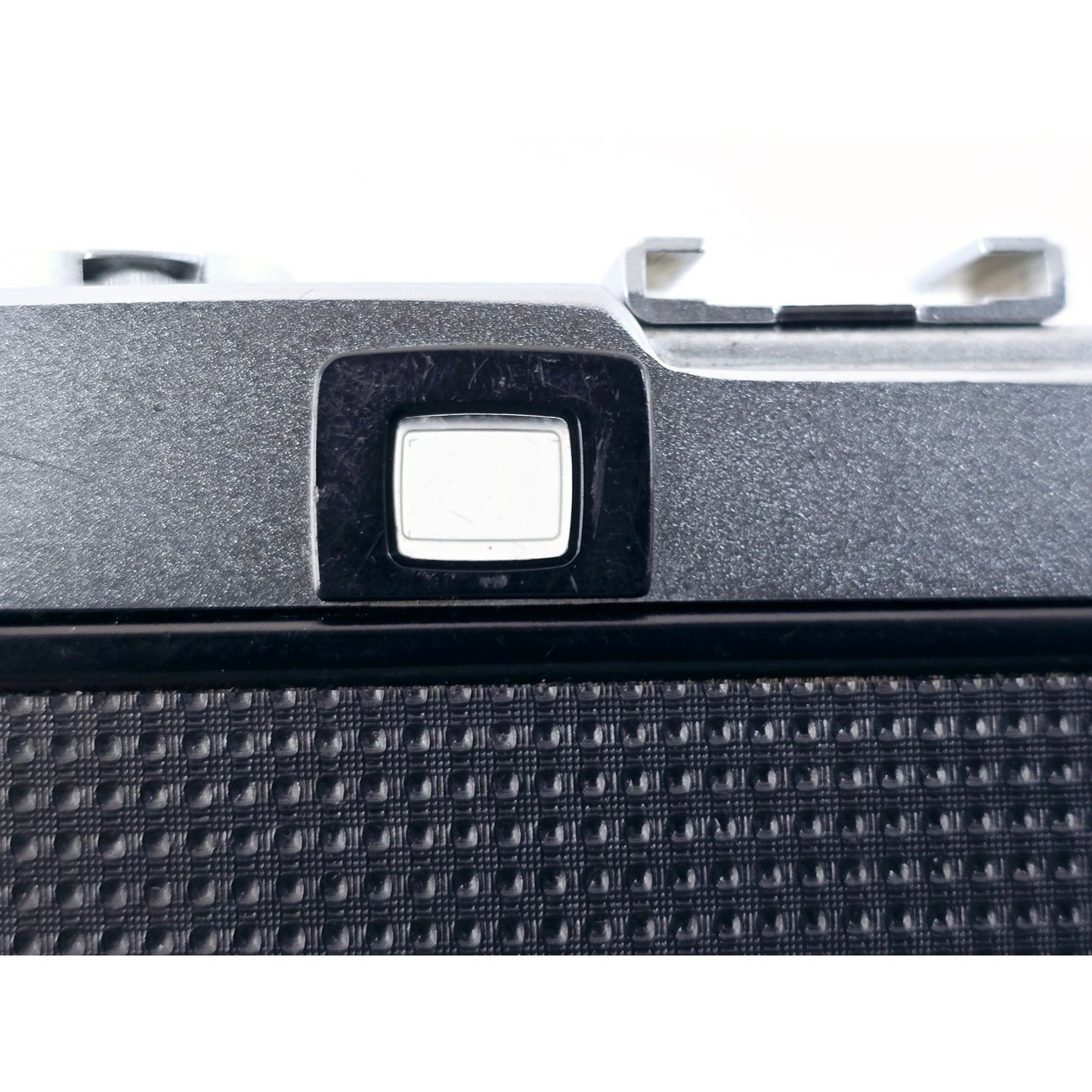 [Pre-owned] Olympus Trip 35 Point & Shoot 35mm Film Camera — Near MINT — Japan #3179
