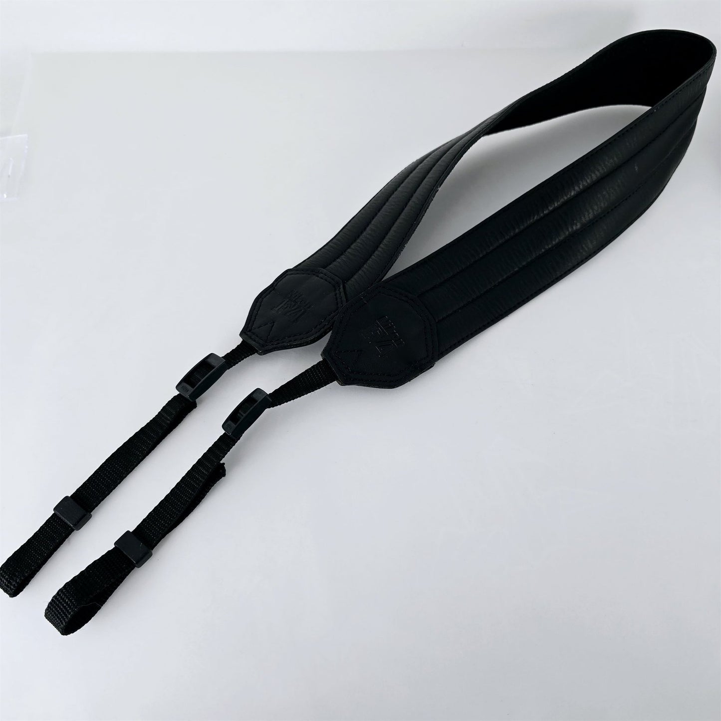 [Pre-owned] Genuine Nikon F4 Camera Neck Strap for F4 F4S F4E — Near Mint — Japan #5321