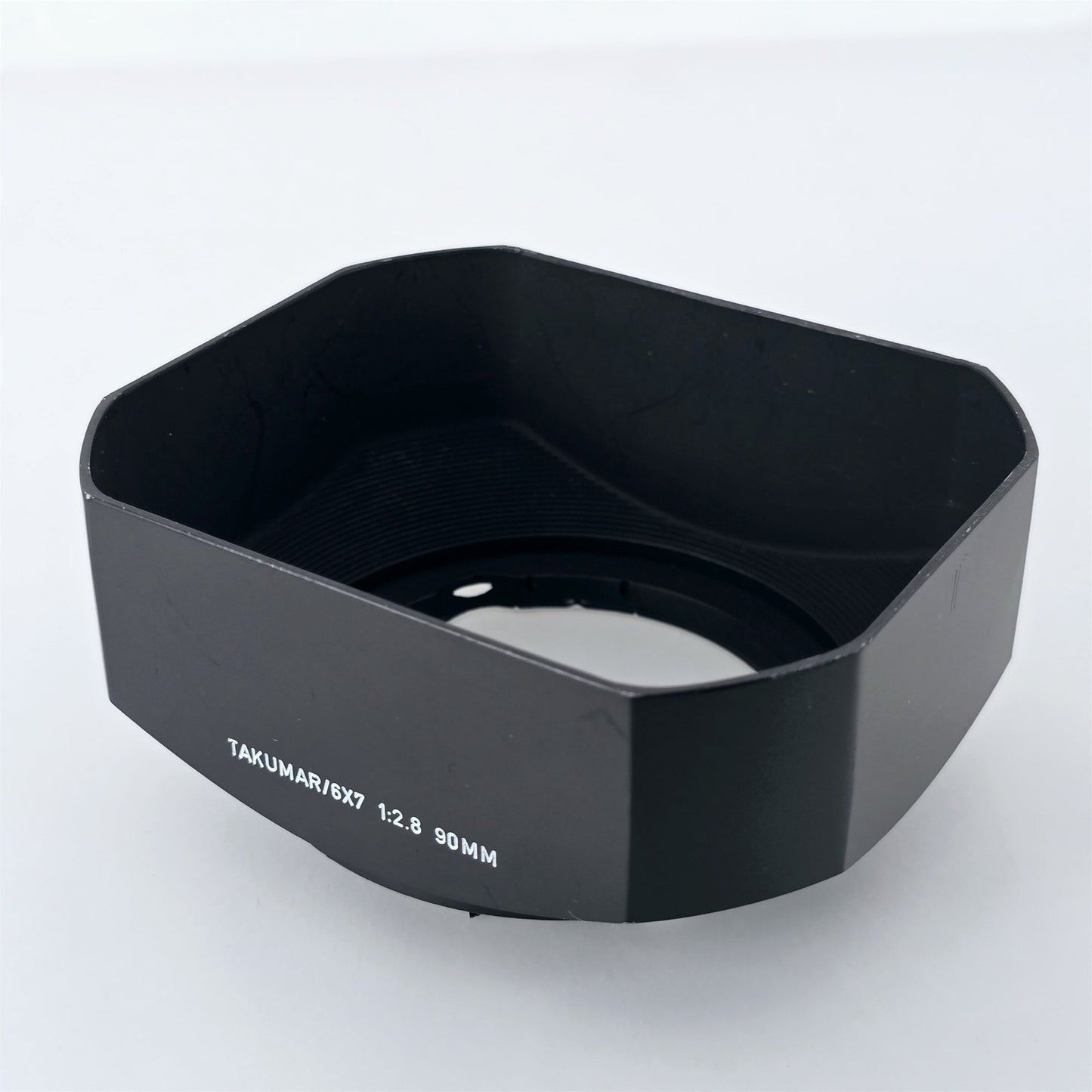 [Pre-owned] Pentax Takumar 6x7 Lens Hood for 90mm f2.8 (6x7 / 67 / 67II) — Near Mint — Japan #5618