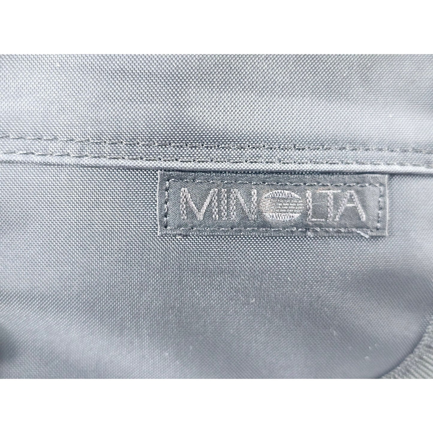 [Pre-owned] Genuine Minolta Camera Lens Shoulder Bag (Nylon, Black) — Near MINT — Japan #5073