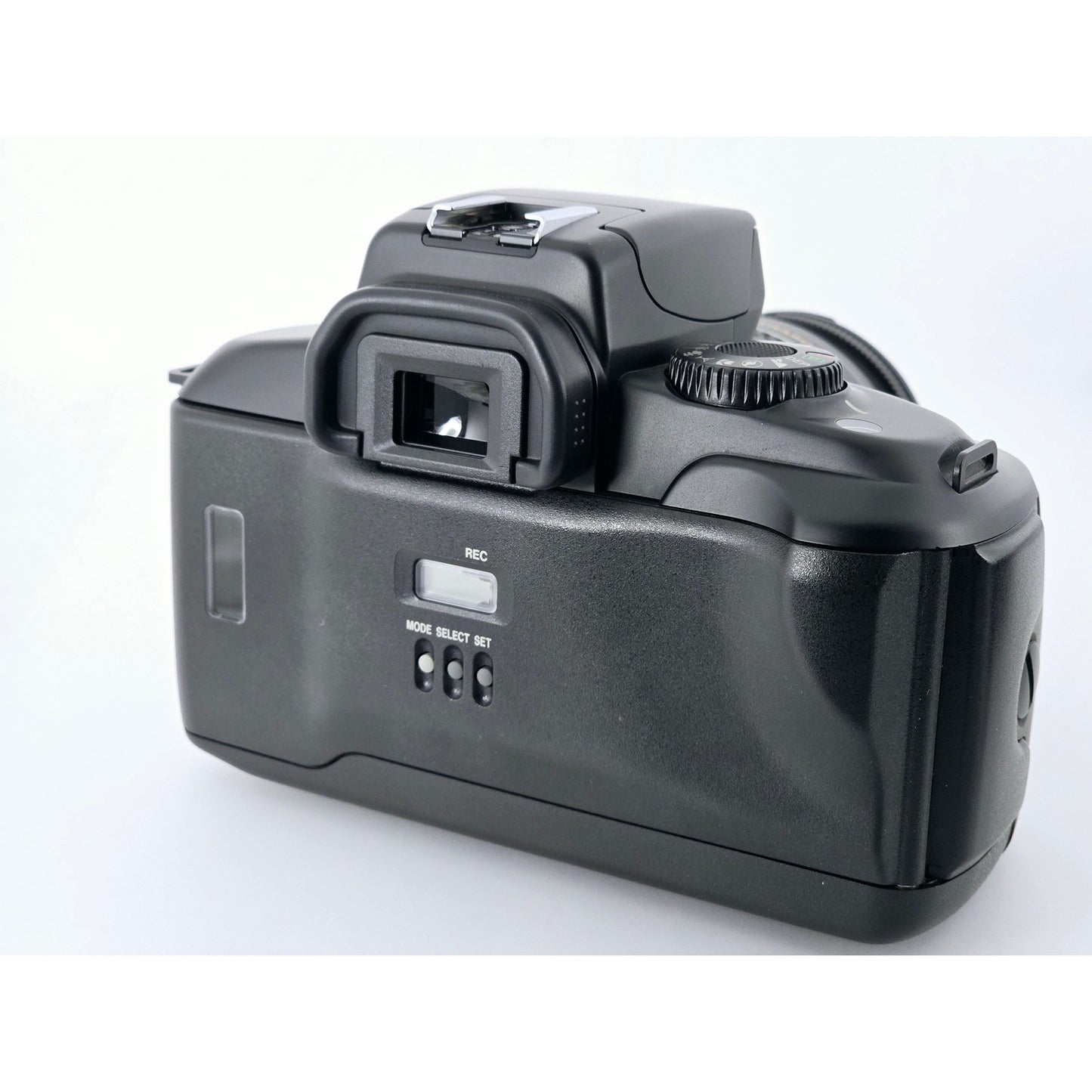 [Pre-owned] Canon EOS 700 QD 35mm Film Camera with EF 28-80mm f/3.5-5.6 V USM Lens — Near MINT — Japan #4143