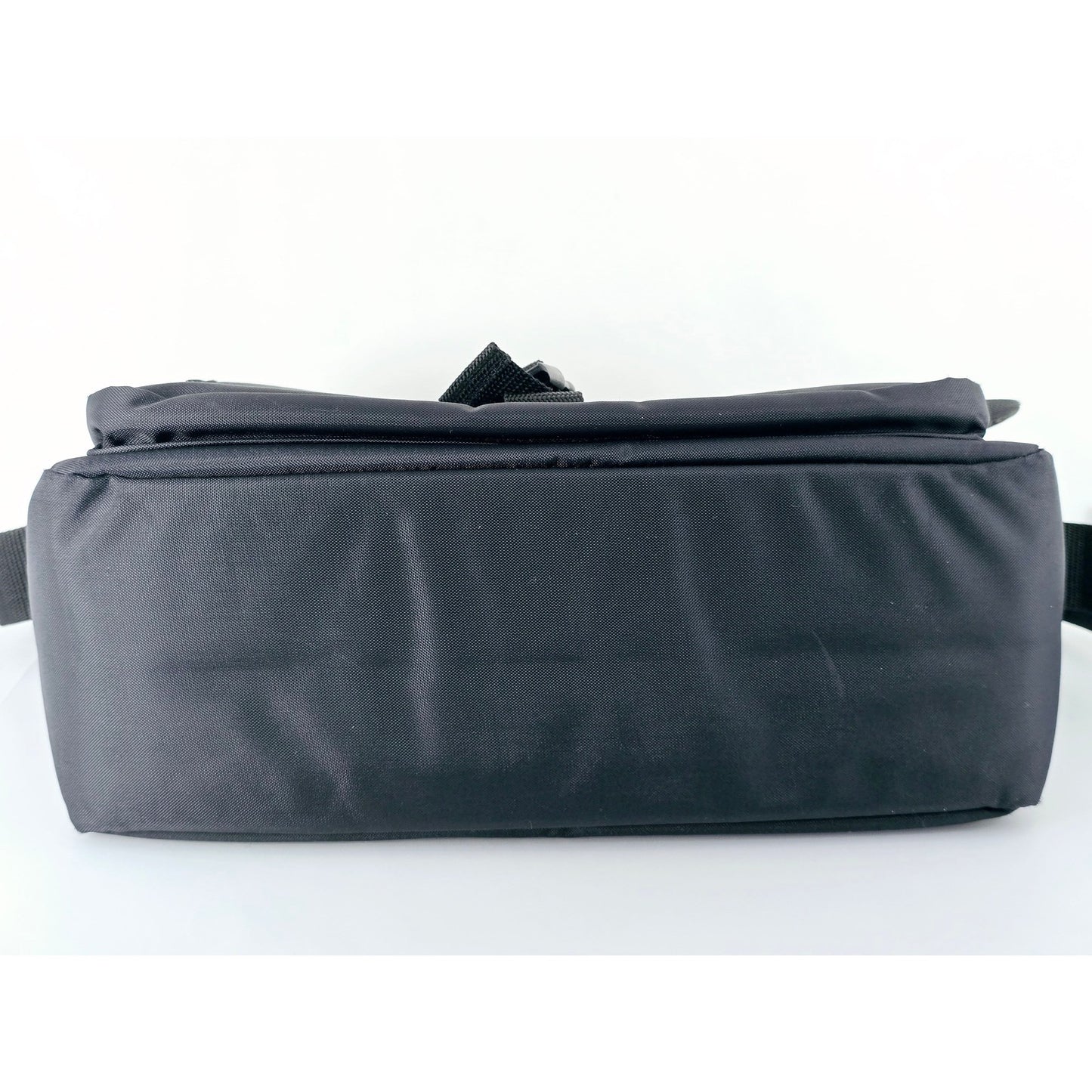 [Pre-owned] Genuine Minolta Camera Lens Shoulder Bag (Nylon, Black) — Near MINT — Japan #5073