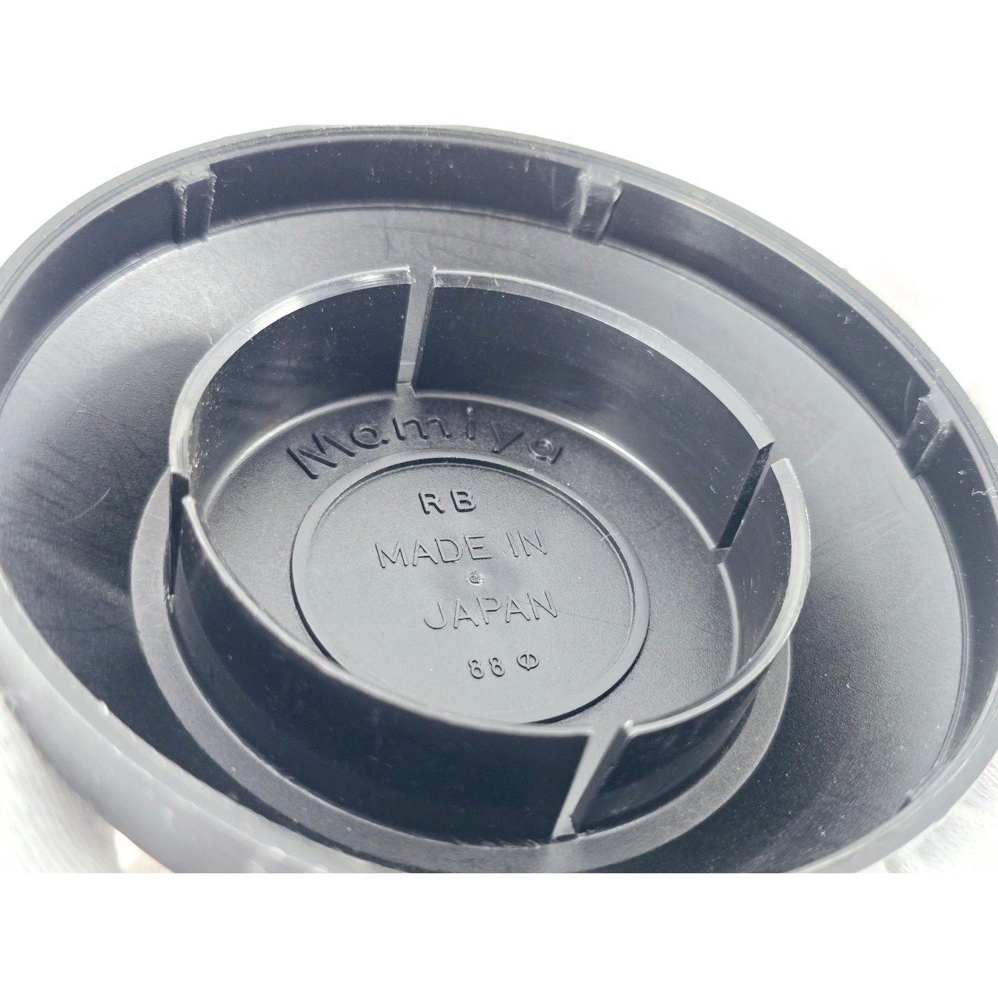 [Pre-owned] Mamiya RB67 88mm Push-On Rear Lens Cap — Near MINT — Japan #2988