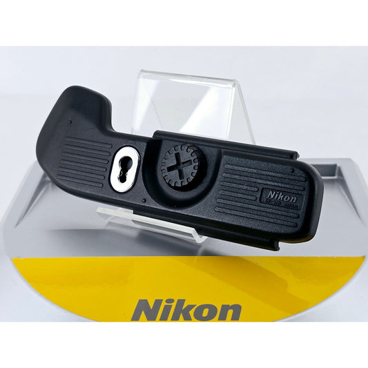 [Pre-owned] Nikon CF-41B Bottom Grip Plate for Nikon F4 SLR Film Camera — Near MINT — Japan #5003