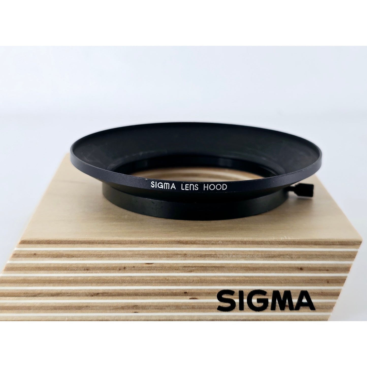 [Pre-owned] Sigma Metal Lens Hood for F=39-80mm F3.5 — Near MINT — Japan #4578