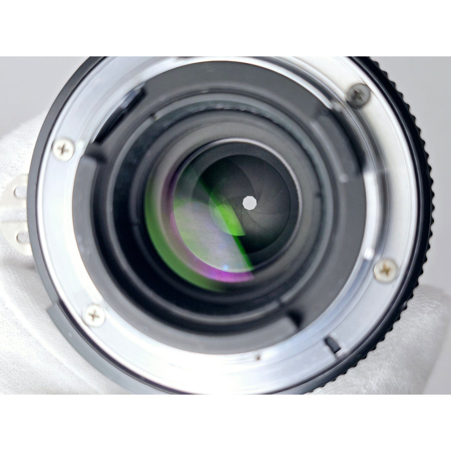 [Pre-owned] Nikon Ai Nikkor 200mm F4 MF Telephoto Lens — Near MINT — Japan #2807