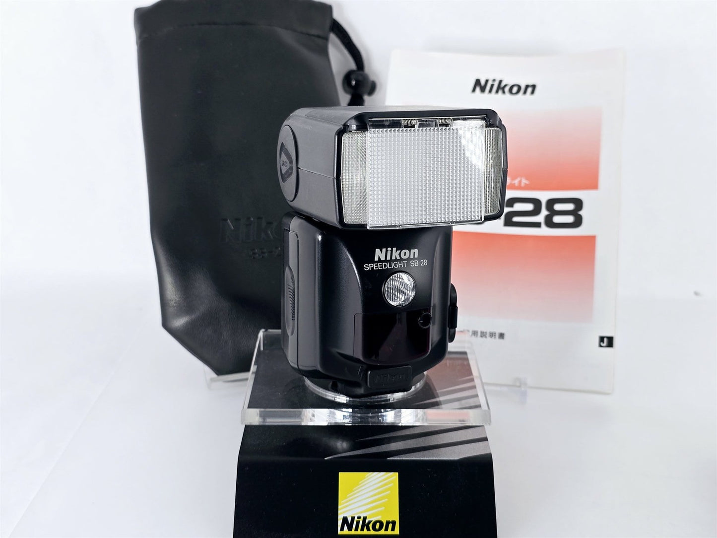 [Pre-owned] Nikon Speedlight SB-28 Shoe Mount Flash for F5 F100 N90 — Mint — Japan #5218