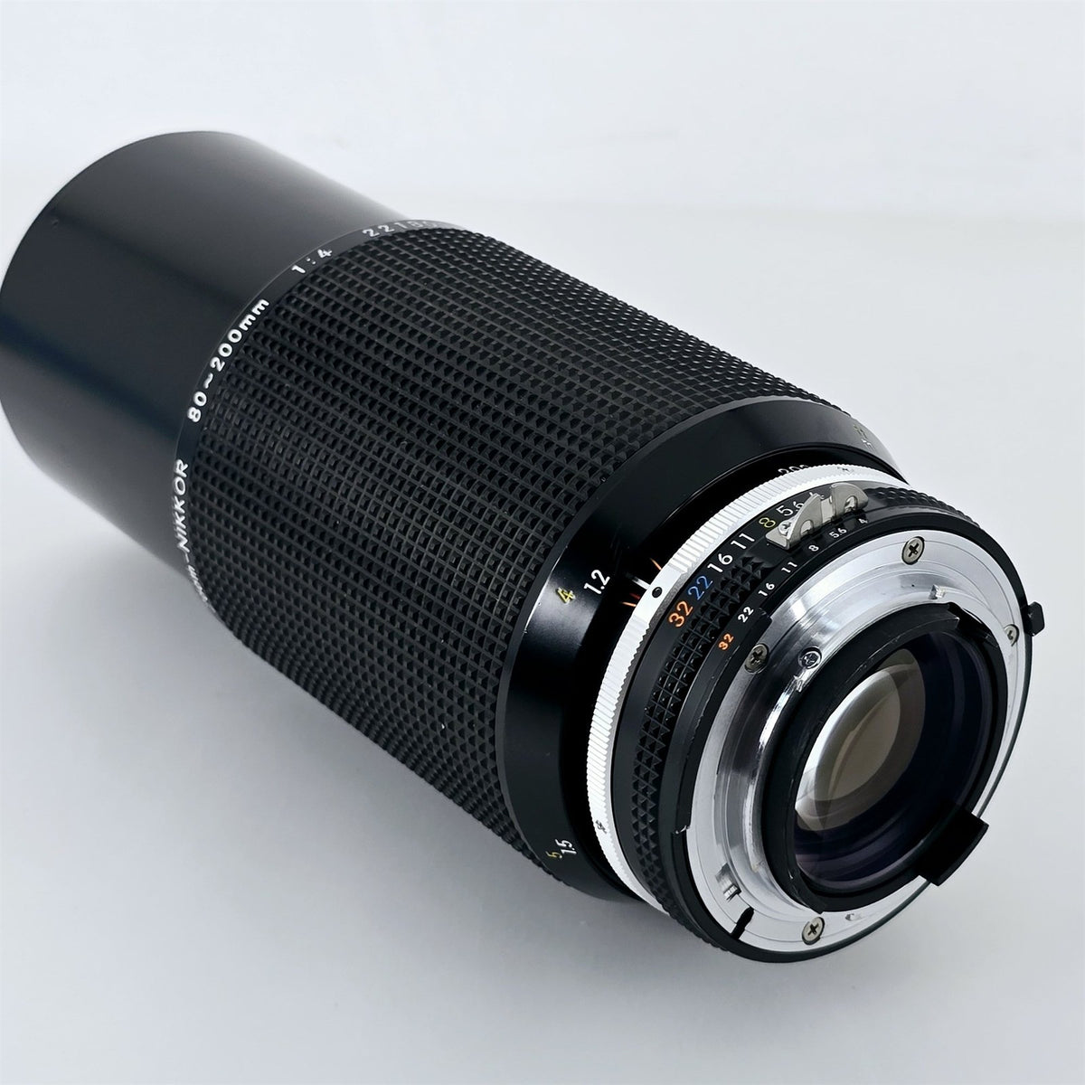 [Pre-owned] Nikon Zoom Nikkor 80-200mm f/4 MF Telephoto Lens — Near Mint — Japan #5667
