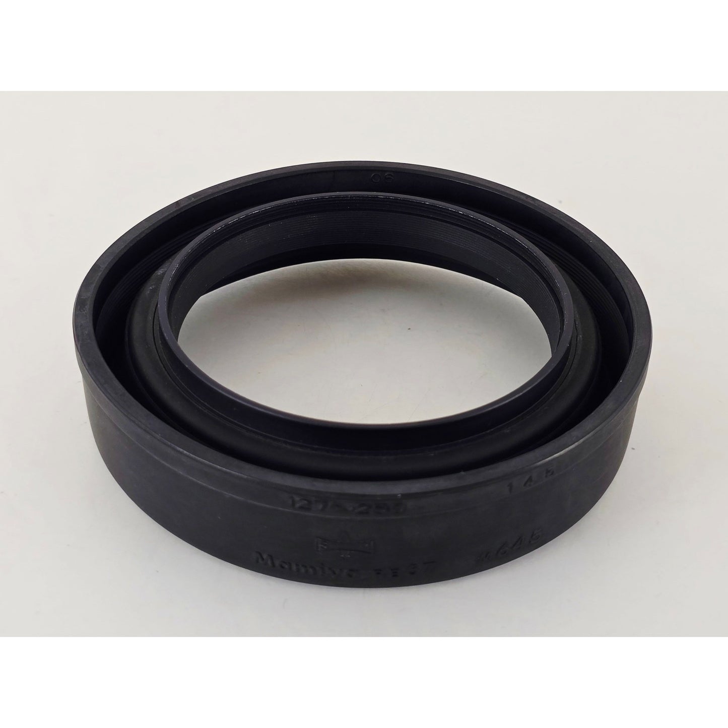 [Pre-owned] Mamiya 77mm Rubber Lens Hood for Sekor (RB67 127-250 / M645 145) — MINT — Japan #4226