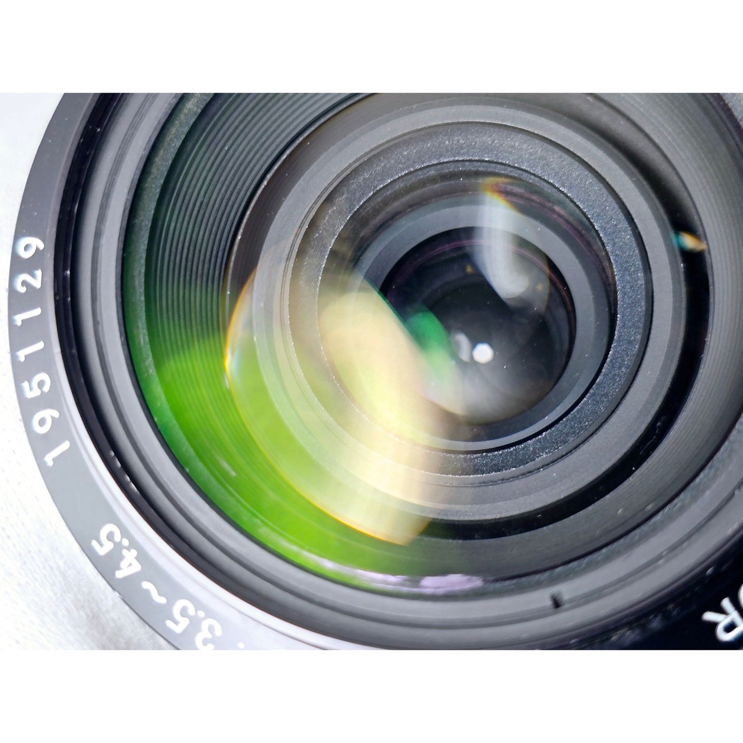 [Pre-owned] Nikon Ai-s Zoom Nikkor 35-105mm F3.5-4.5 MF Lens — Near MINT — Japan #2675
