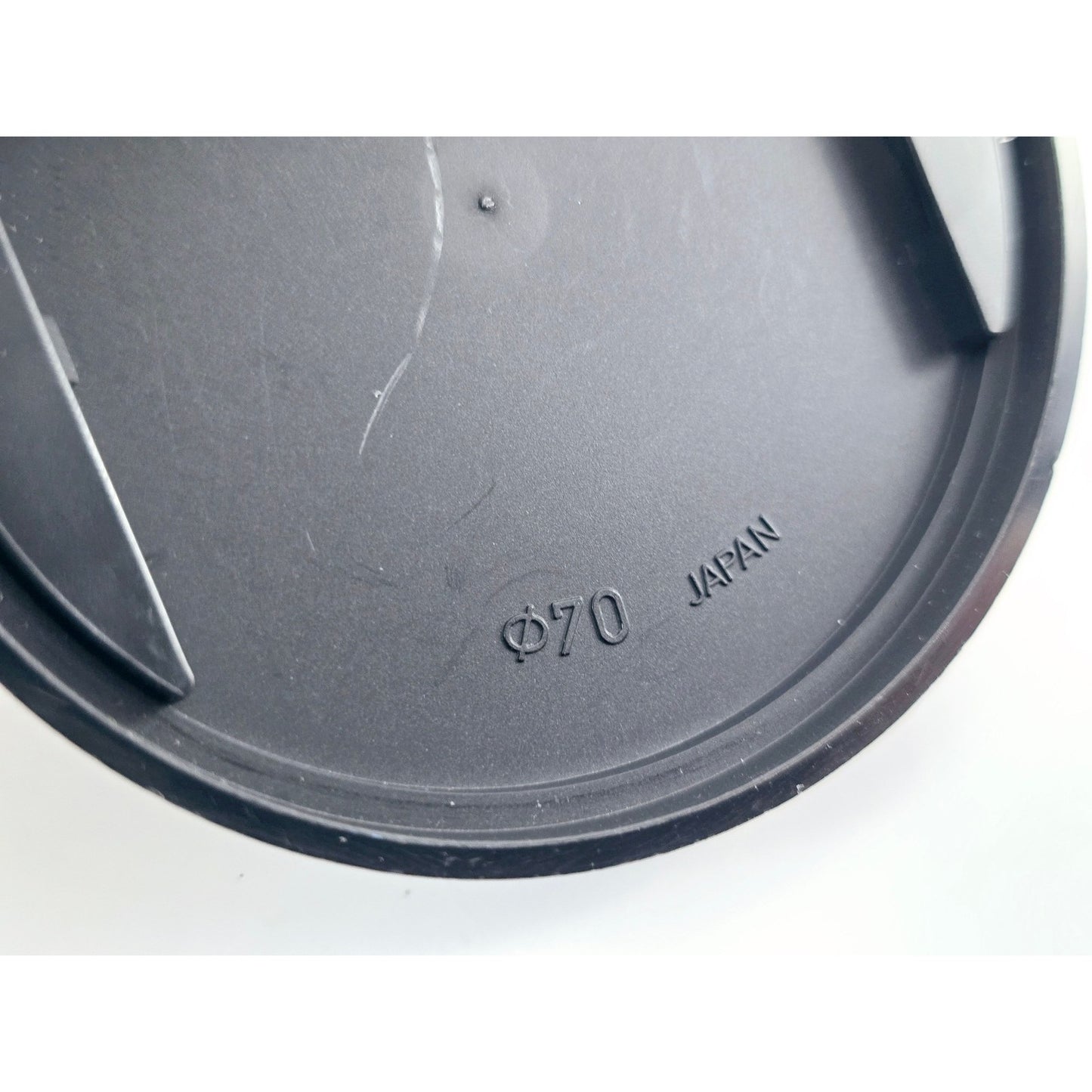 [Pre-owned] Contax Genuine 70mm Front Lens Cap for 67mm Filter Ring — Near MINT — Japan #2980