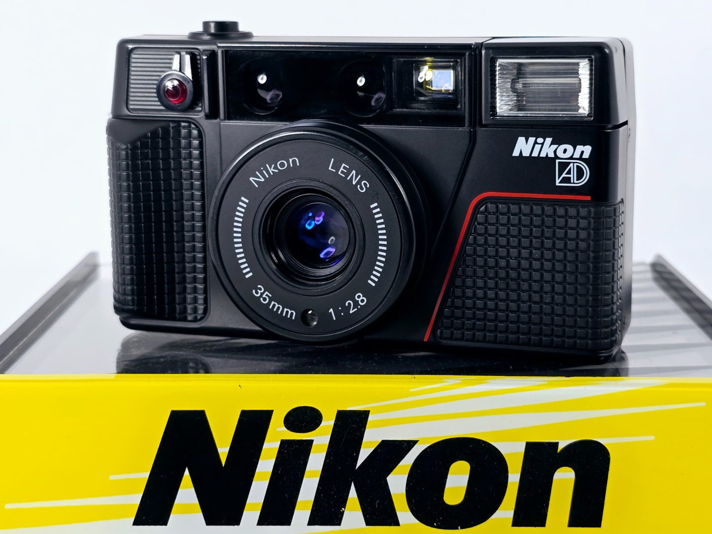 🌸[MINT] Nikon L35 AD2 Point & Shoot 35mm Film Camera Genuine Vintage From Japan