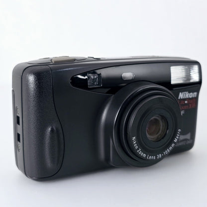 [Pre-owned] Nikon Lite Touch Zoom 105 QD Point & Shoot Film Camera — Near Mint — Japan #5196