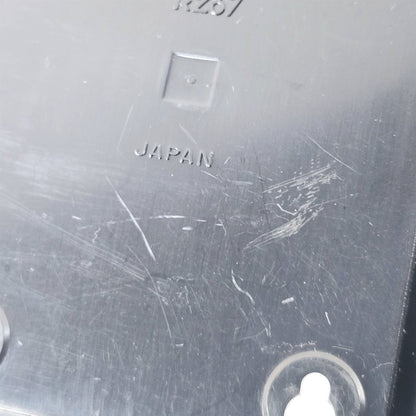 [Pre-owned] Mamiya RZ67 Rear Body Cap Cover for RZ67 Pro II — Excellent+++++ — Japan #5278