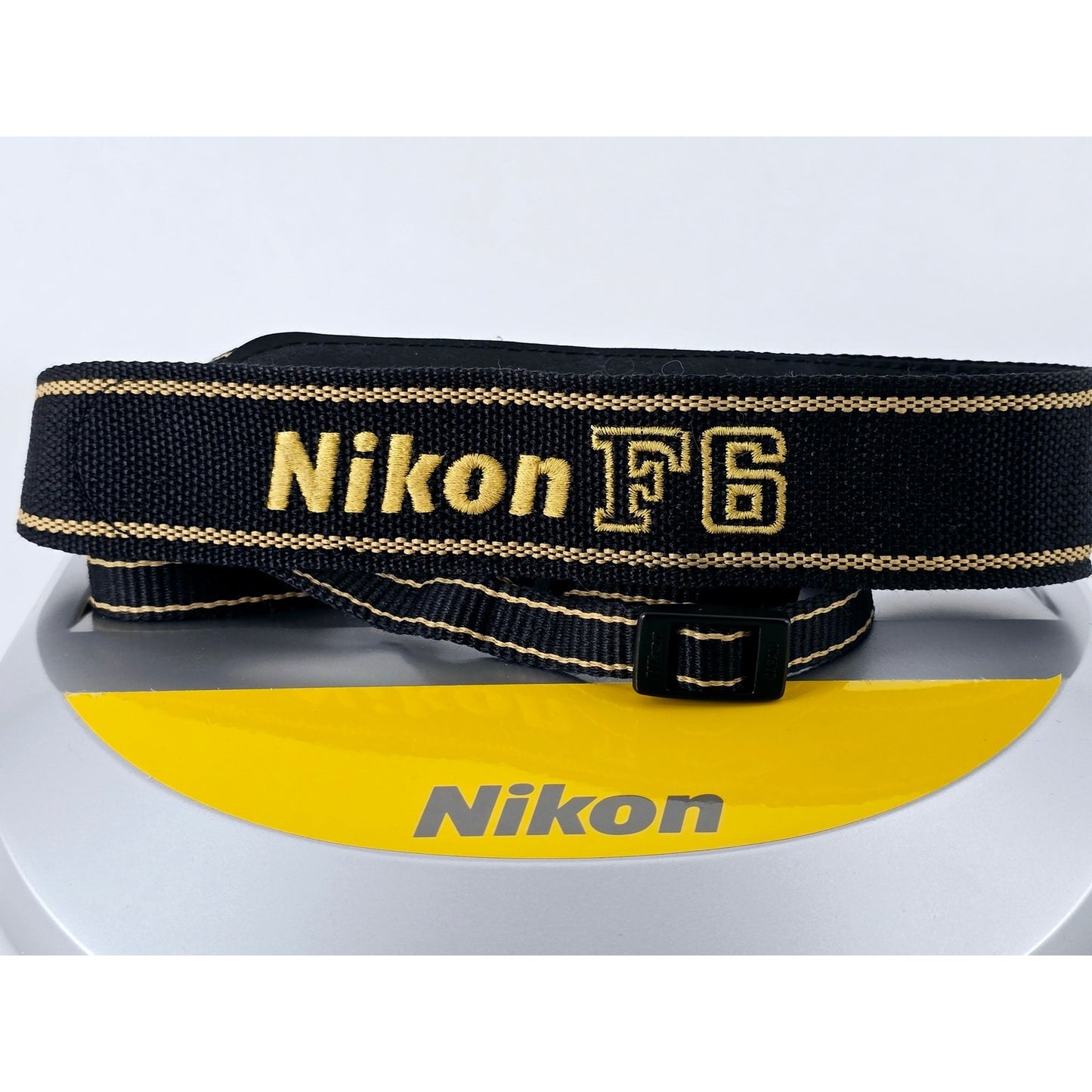 [Pre-owned] Nikon F6 AN-19 Genuine Camera Neck Strap 1.4in (3.5cm) — Near MINT — Japan #5063