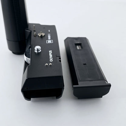 [Pre-owned] Olympus OM-System Winder 2 for OM-1 OM-2 OM-3 OM-4 — Near Mint+++ — Japan #5605