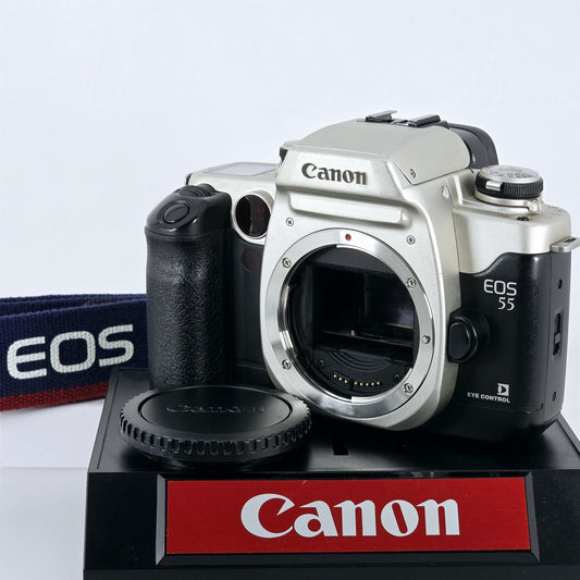 [Pre-owned] Canon EOS 55 (Elan II) 35mm SLR Film Camera Body — Near Mint+++ — Japan #5732