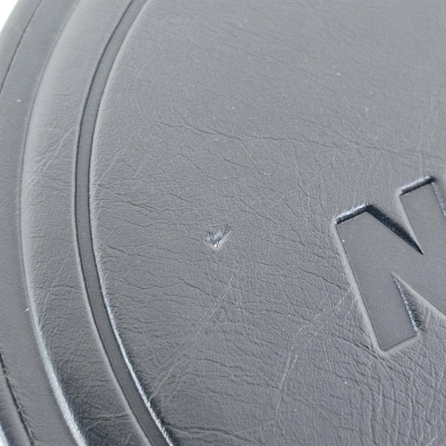 [Pre-owned] Nikon CL-76 Hard Leather Lens Case w/ Strap for AF 17-35mm f/2.8D — Mint — Japan #5457